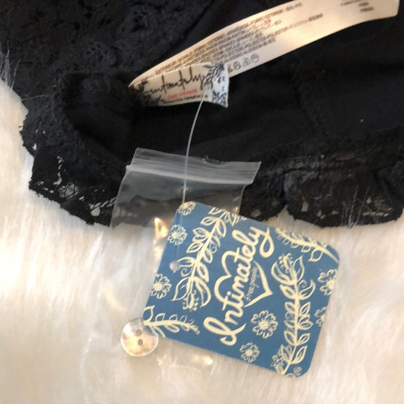 Free People Here I Go Black Lace Ruffle Bralette - Picture 4 of 8